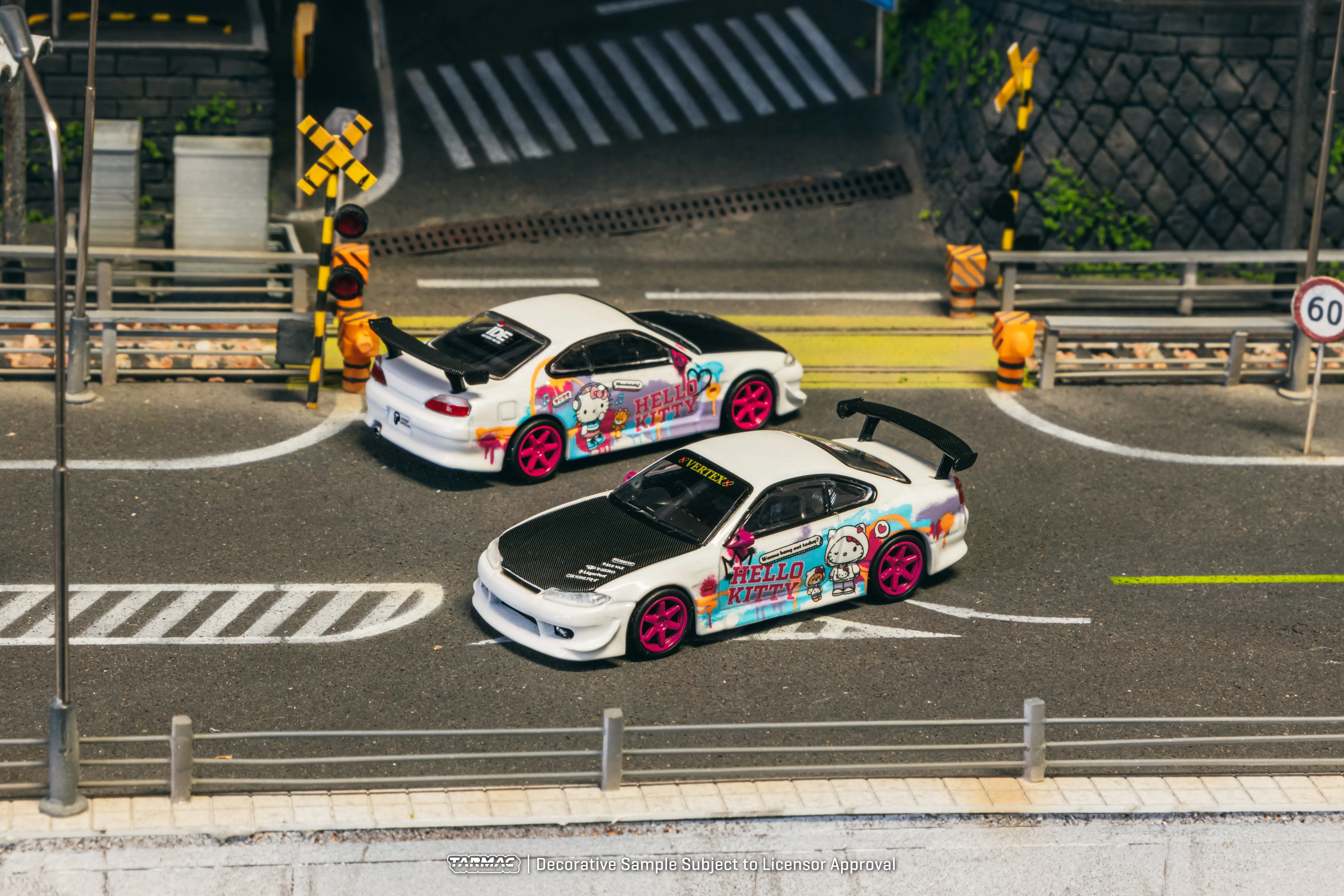 Tarmac Works 1/64 VERTEX Nissan Silvia (S15) Hello Kitty Drift Car - IDE Special Edition - GLOBAL64